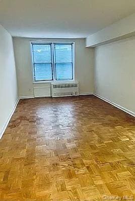 Foto del edificio - 1725 Edison Ave