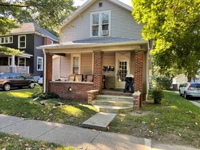 Building Photo - 217 Sylvia St