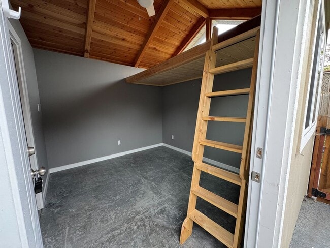 Building Photo - 7780 Montero Dr