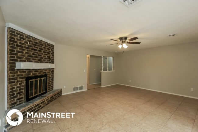 Foto del edificio - 8816 NW 82nd St