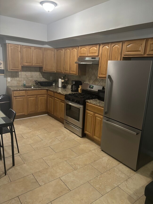 Building Photo - 142 Ripley Pl