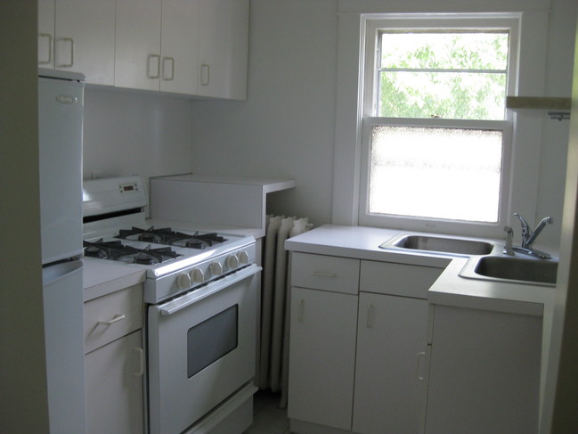 Foto del edificio - 4710 Cass St