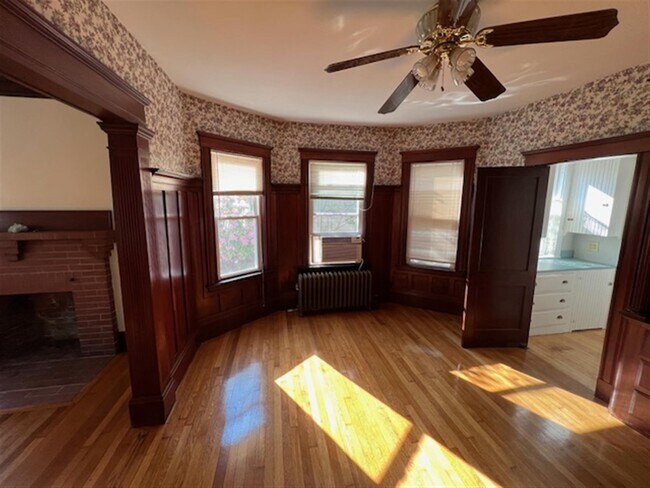 Building Photo - 76 Powder House Blvd