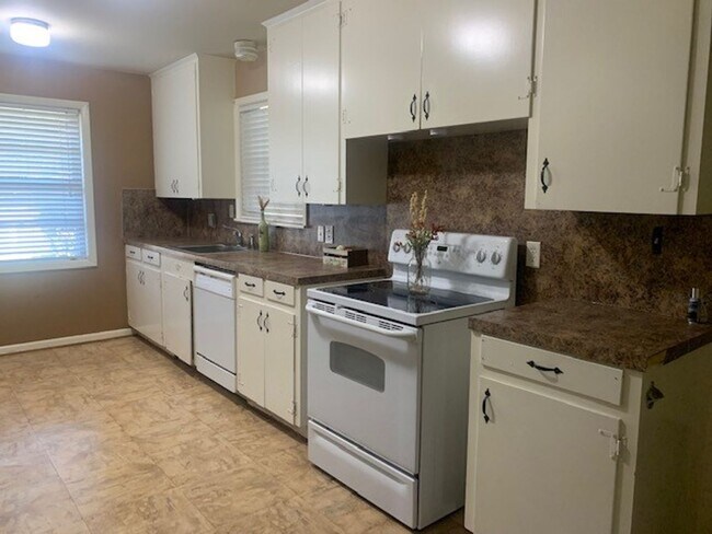Building Photo - SHREVE ISLAND