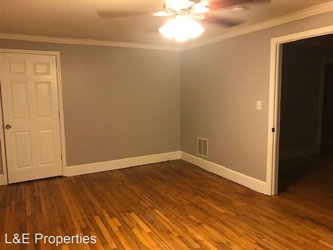 Foto del edificio - 3 br, 1 bath House - 1405 Hickory Grove Road