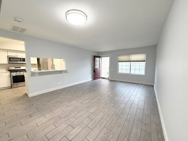 Foto del edificio - 345 N Gregory St