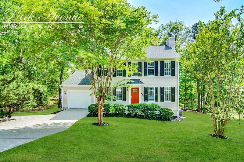 Primary Photo - 402 Greystone Dr