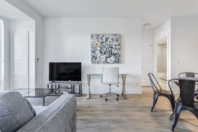 Building Photo - 6 Adra villaway