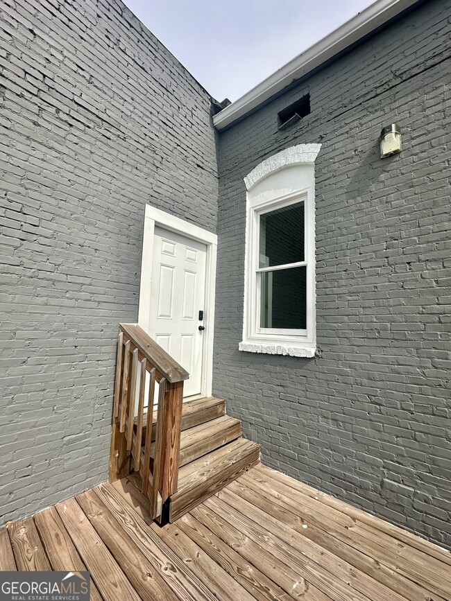 Building Photo - 14 W Alabama St