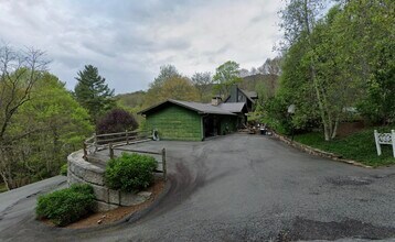 Building Photo - 169 Brookview Ln
