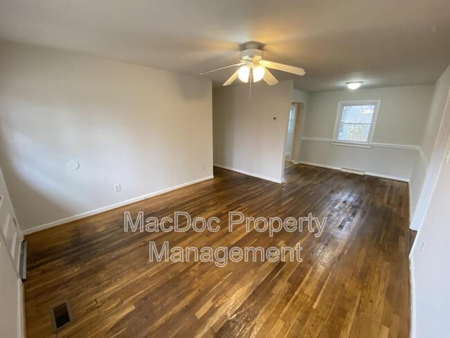 Building Photo - 11308 Gordon Rd