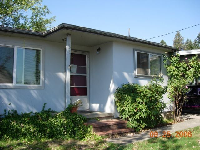Primary Photo - 3-Bedroom, 2-Bathroom with 2 car Carport in Sutherlin