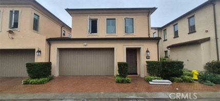 Building Photo - 217 Rodeo