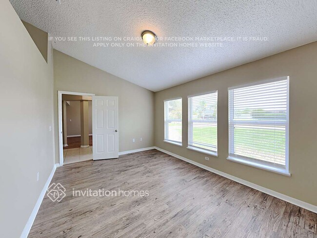 Foto del edificio - 2406 Lemberton Ct
