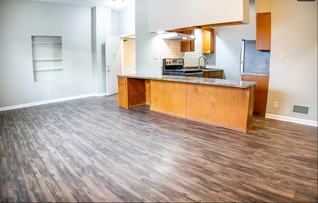 Foto principal - 320 N 40th St