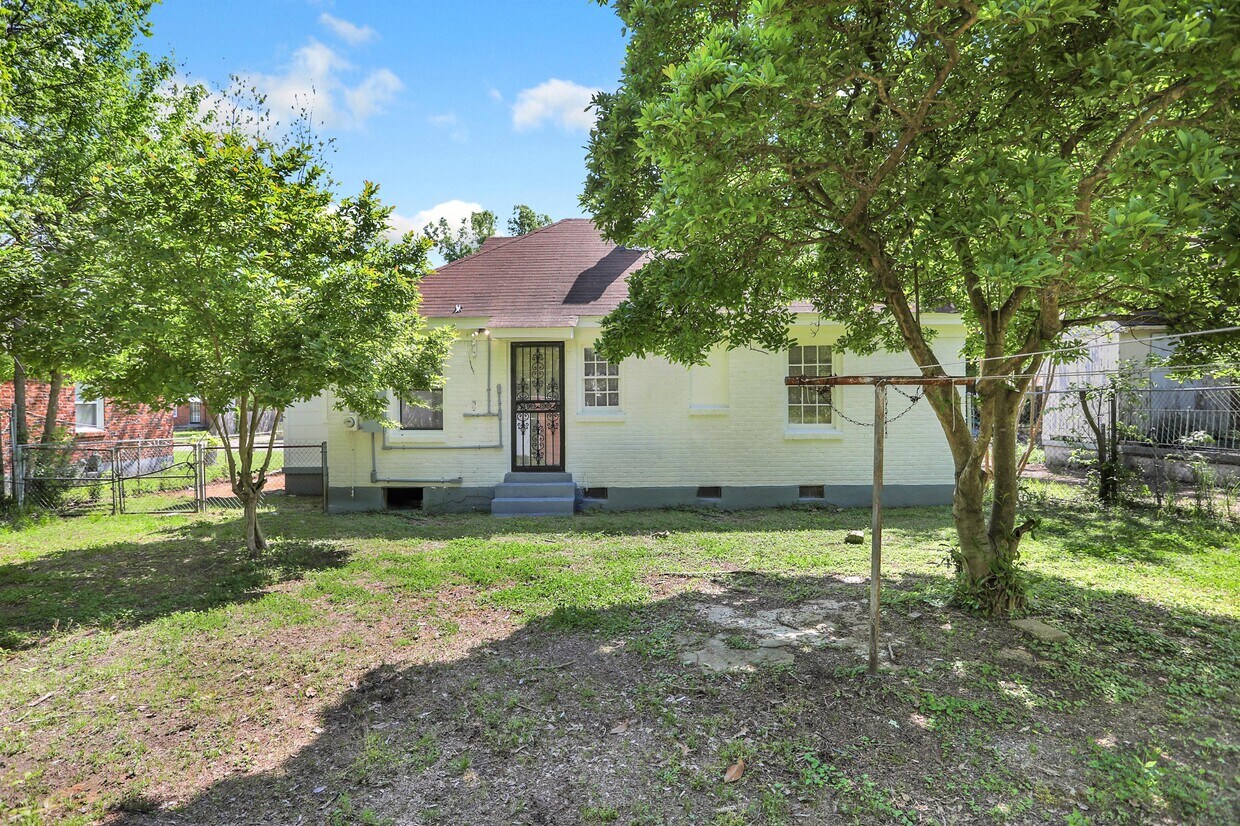 Primary Photo - 1013 Railton Rd