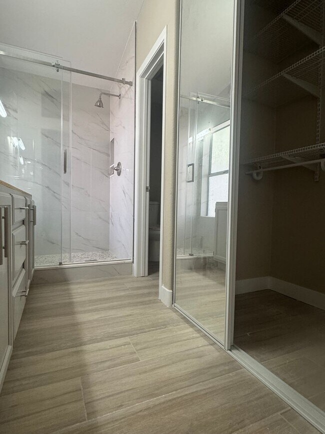 Foto del edificio - Singel story home, 3br, 2bth, 2cg.