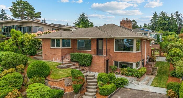 Primary Photo - Gorgeous West Seattle Mid-Century Modern w...