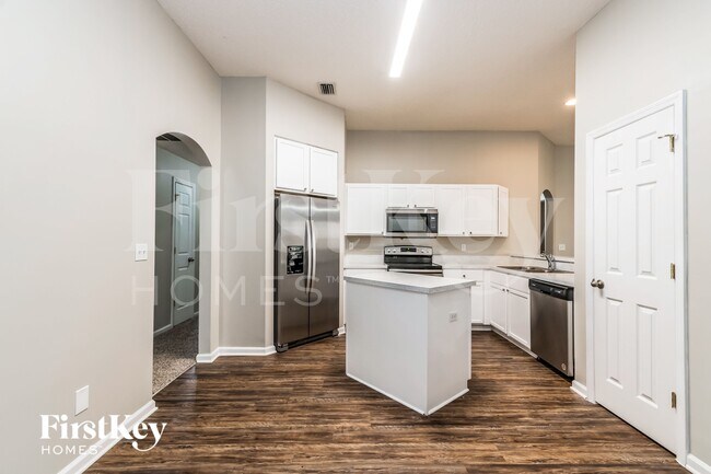 Building Photo - 5541 Broadgate Ct
