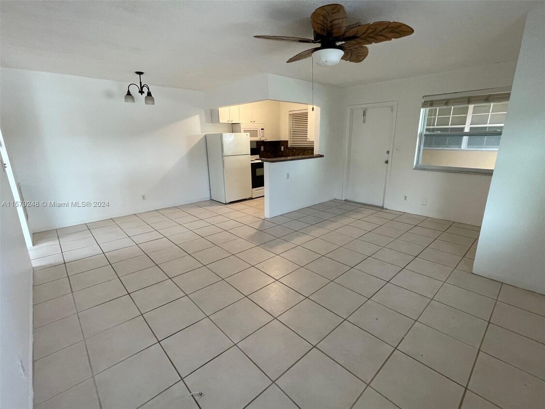 1702 McKinley St Unit 11, Hollywood, FL 33020 - Condo for Rent in ...