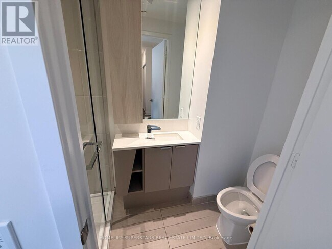 Photo du bâtiment - 3883 Quartz Rd