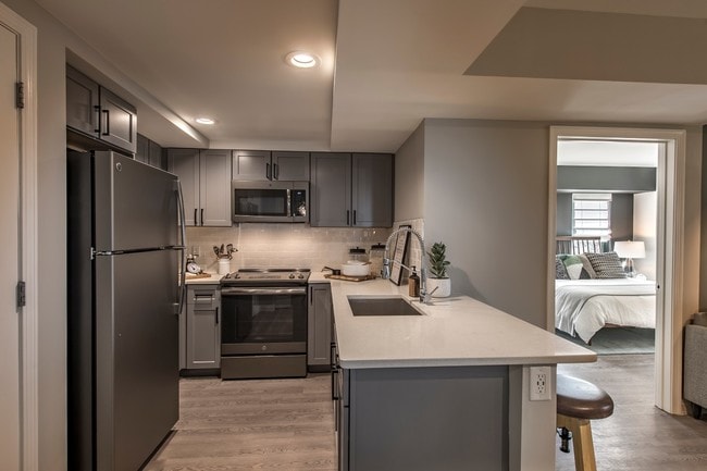 Building Photo - Cambridge Park Apartments