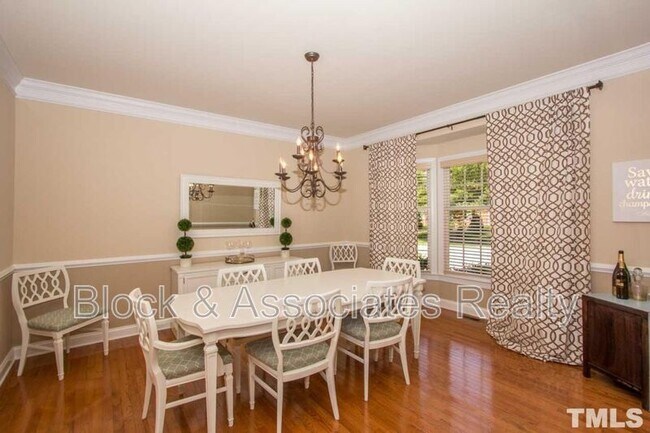 Foto del edificio - 9602 Heathermill Ln