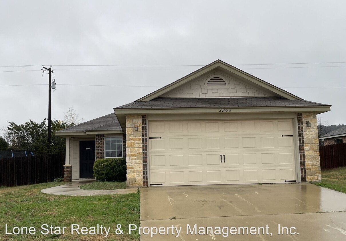 Primary Photo - 3 br, 2 bath House - 2903 Montague County ...