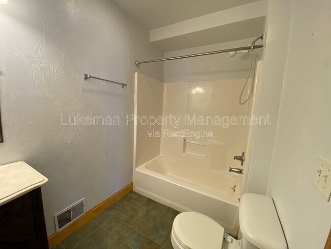 Foto del edificio - 725 W Vine St