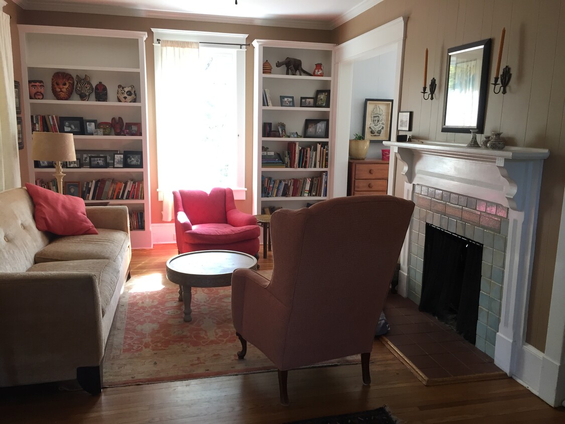 Living room - 2543 Taylors Gap Rd