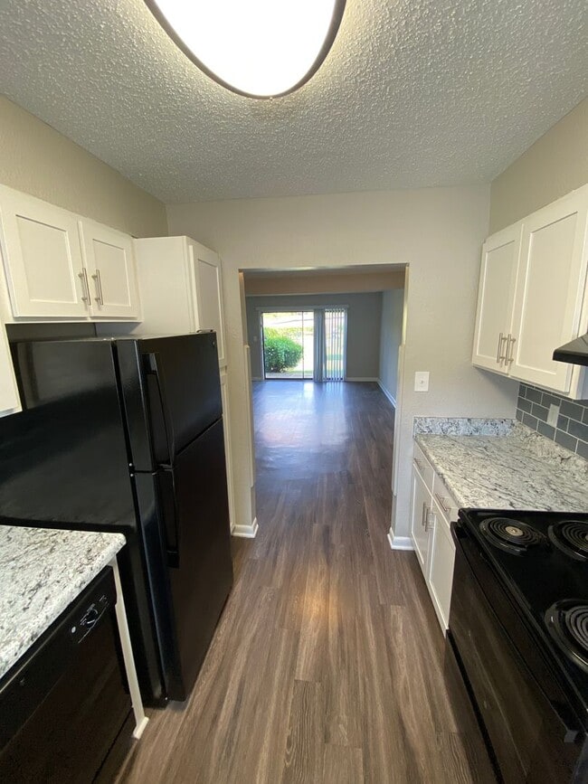 Interior Photo - Gleneagle Apartment Homes