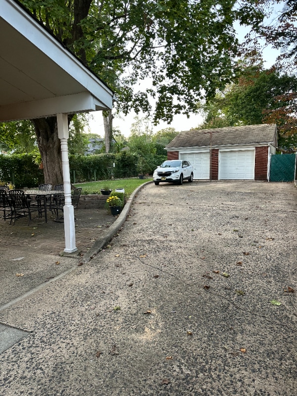 Building Photo - 758 2nd St