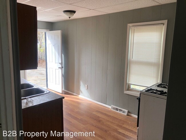 Building Photo - 3 br, 2 bath House - 640 E. 125th St.