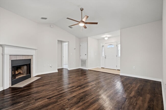 Building Photo - 8981 Gale Rowe Ln