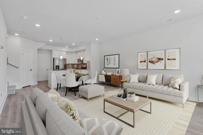 Foto del edificio - 13270 Woodland Park Rd
