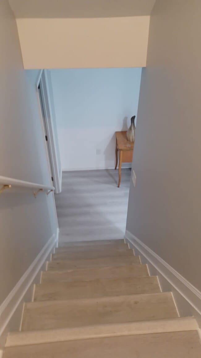 Building Photo - 45 Wrangle Brook Rd