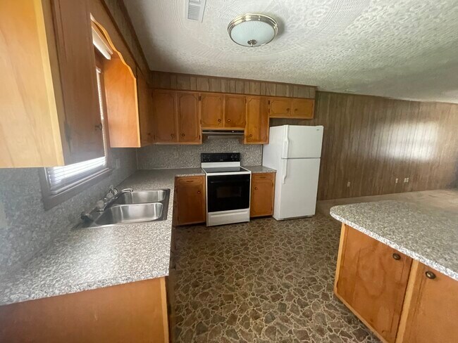 Foto del edificio - 256 Sunny Hill Dr