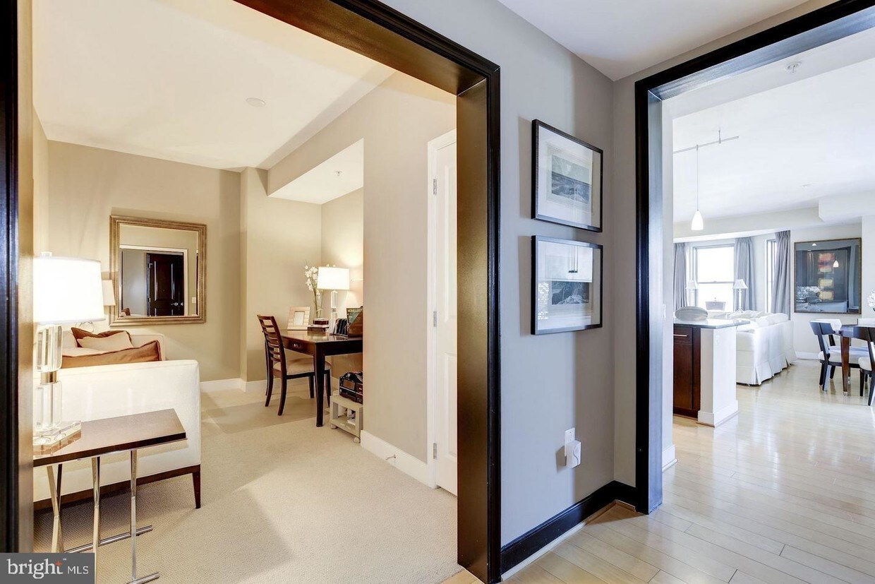 7710 Woodmont Ave Unit 1013, Bethesda, MD 20814 Apartment for Rent in