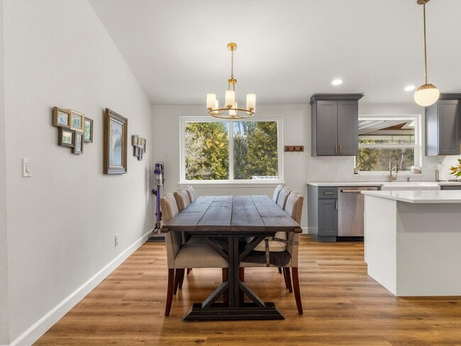 Building Photo - 4205 7th St SW