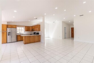 Building Photo - 15881 SW 139th Ave