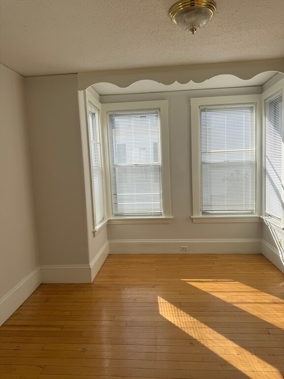 Foto del edificio - 238 Lenox St