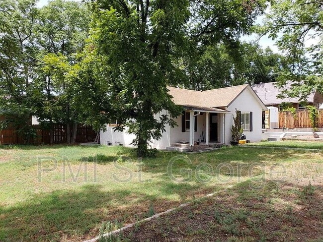 Building Photo - 418 S 100 E