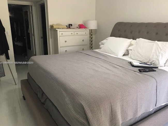 Foto del edificio - 3551 Magellan Cir