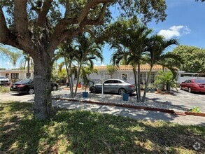 Building Photo - 2660 SW 92nd Ave