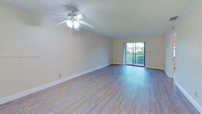 Building Photo - 7406 Woodmont Terrace