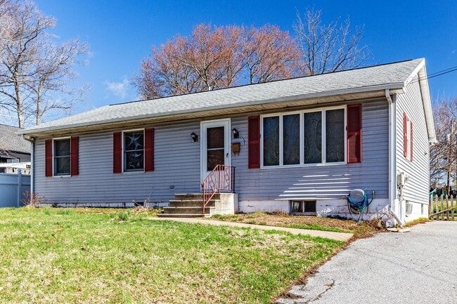 3 bedroom, 2 bath home in North Wilmington - 3 bedroom, 2 bath home in North Wilmington