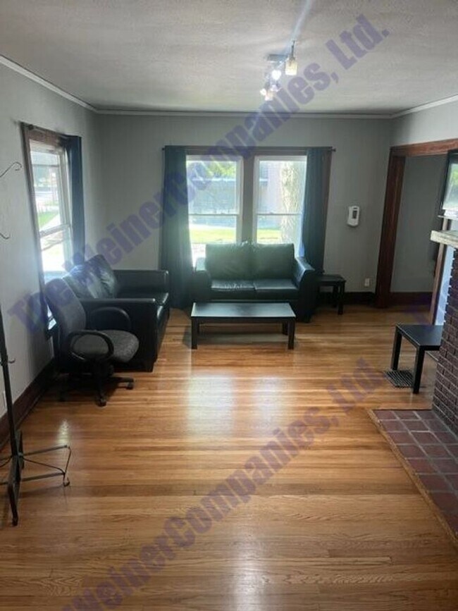 Foto del edificio - Now leasing for August 2026!