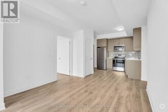 Building Photo - 3240-3240 William Coltson Ave