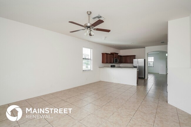 Building Photo - 1107 SW 6th Ct