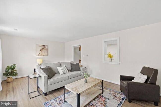 Foto del edificio - 815 6th St SW